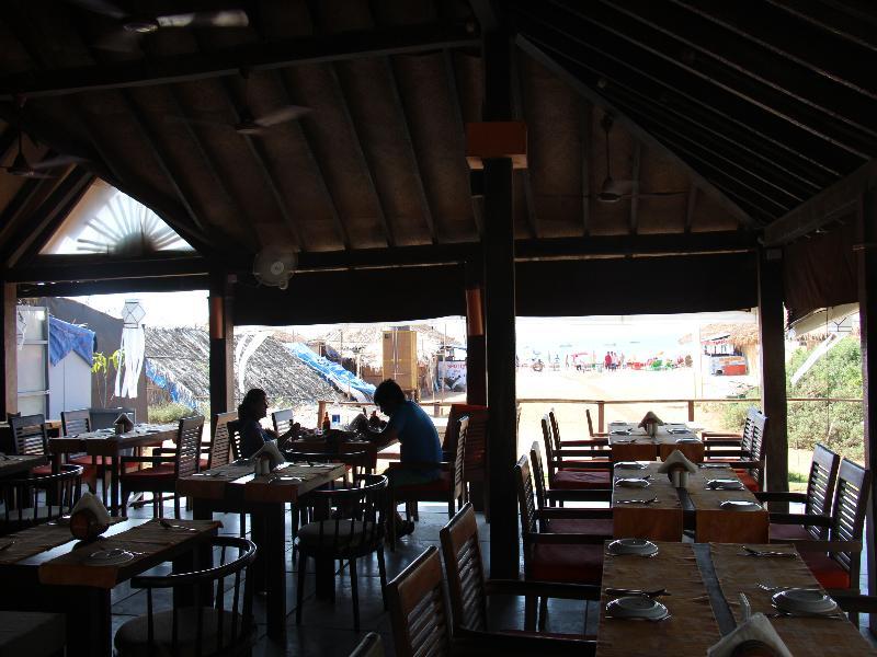 360° Beach Retreat 坎多林 外观 照片